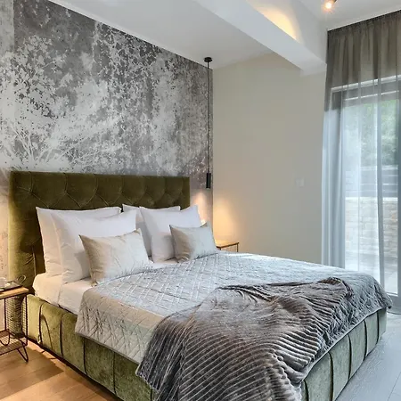 ヴィラ Viktor Kršan